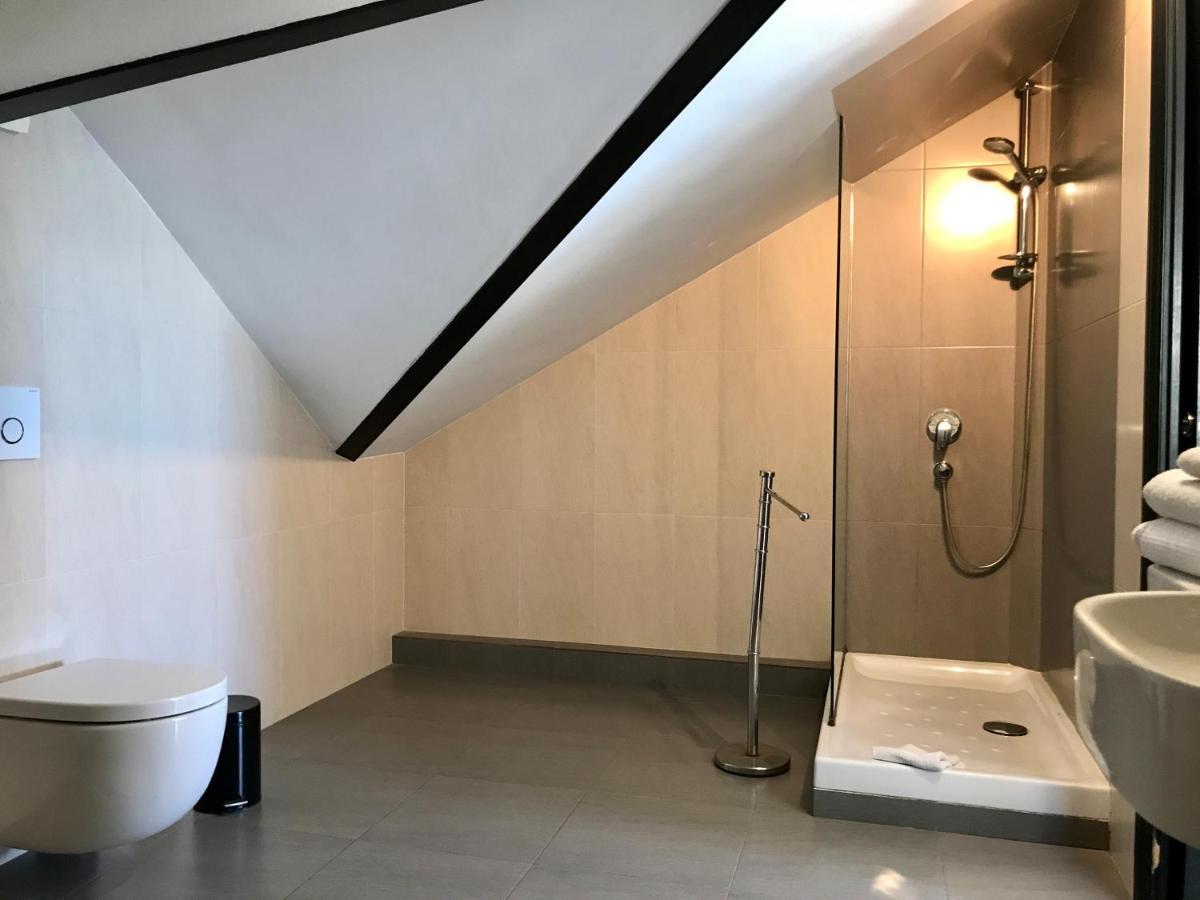 Domus Hotell *