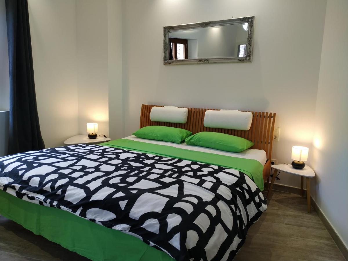 Altozano Ii, Estudió Centro De Gayfriendly, Wi-fi Gratis Málaga