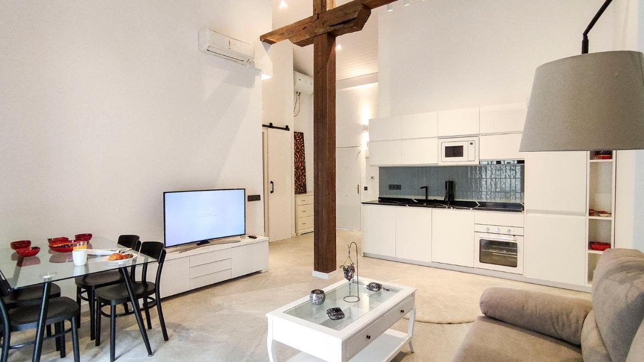 Acogedor Apartamento En Pleno Centro De By Sharingco