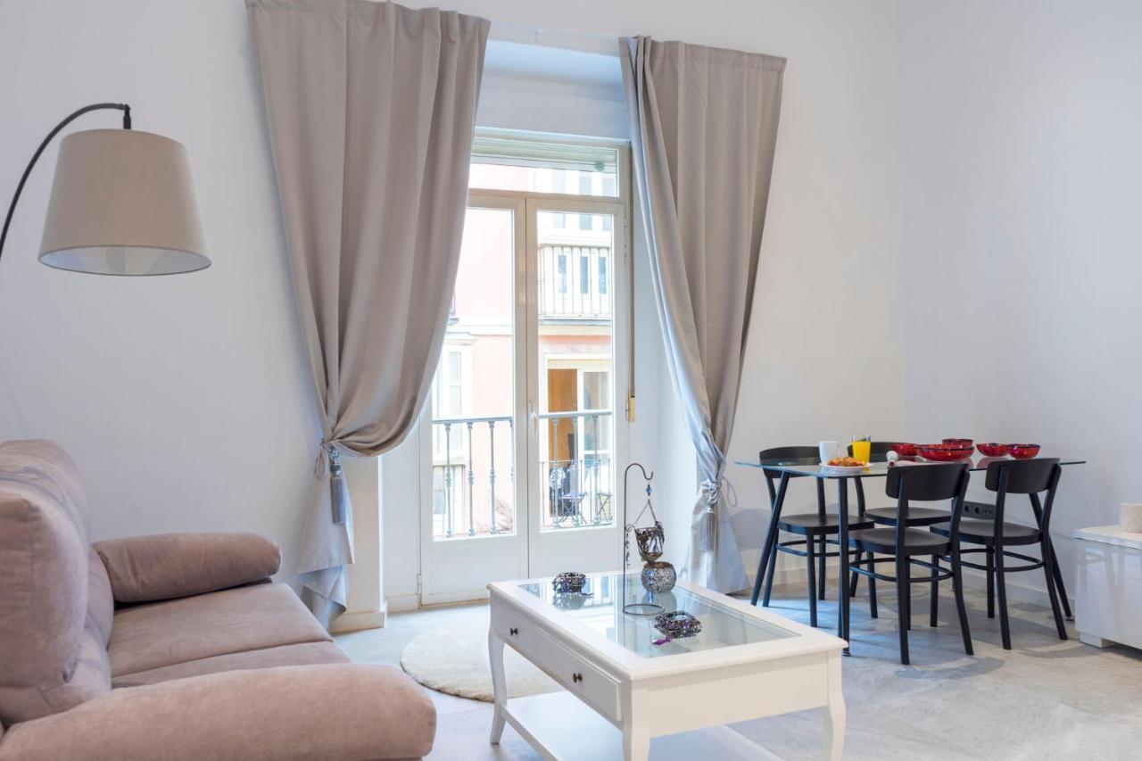 Acogedor Apartamento En Pleno Centro De By Sharingco *