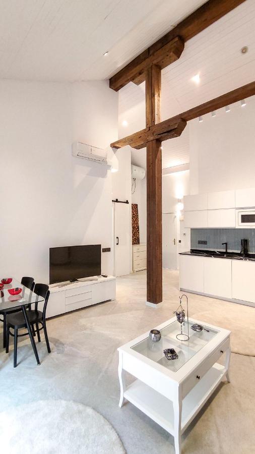 Acogedor Apartamento En Pleno Centro De By Sharingco
