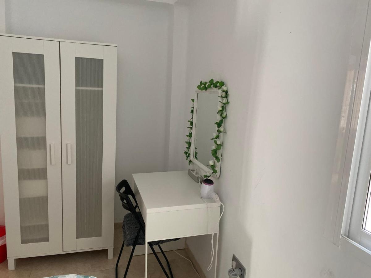 Centro Privada En Compartidos * Málaga