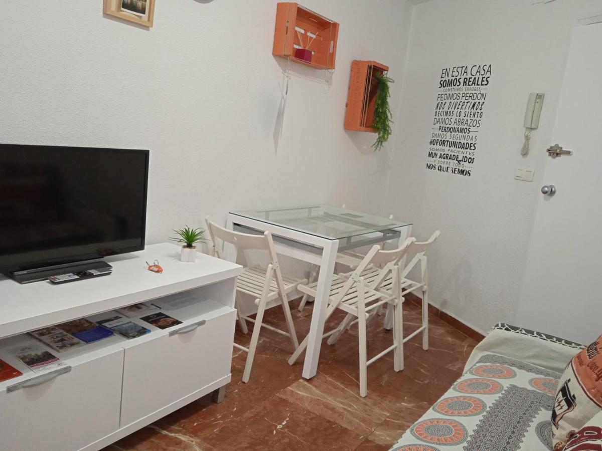 Apartamento Con Encanto 'larios Studio' Apartment