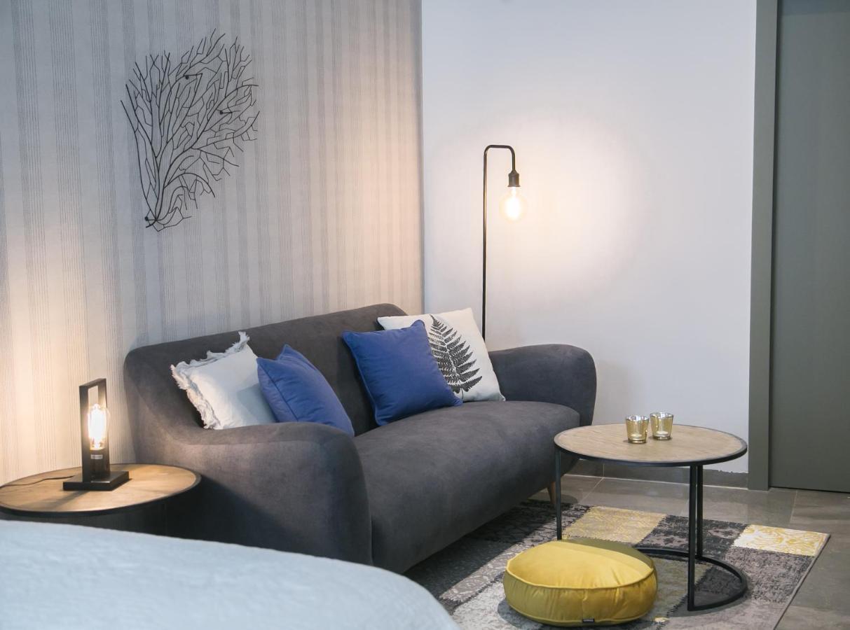 Casa Chinitas Homes