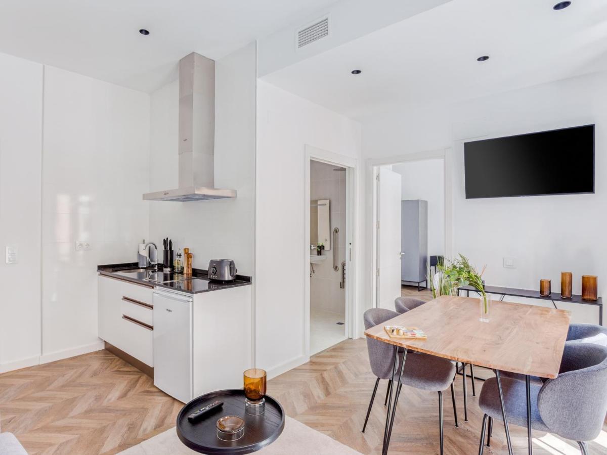 Limehome Calle Ancha Del Carmen - Digital Access Aparthotel 3*