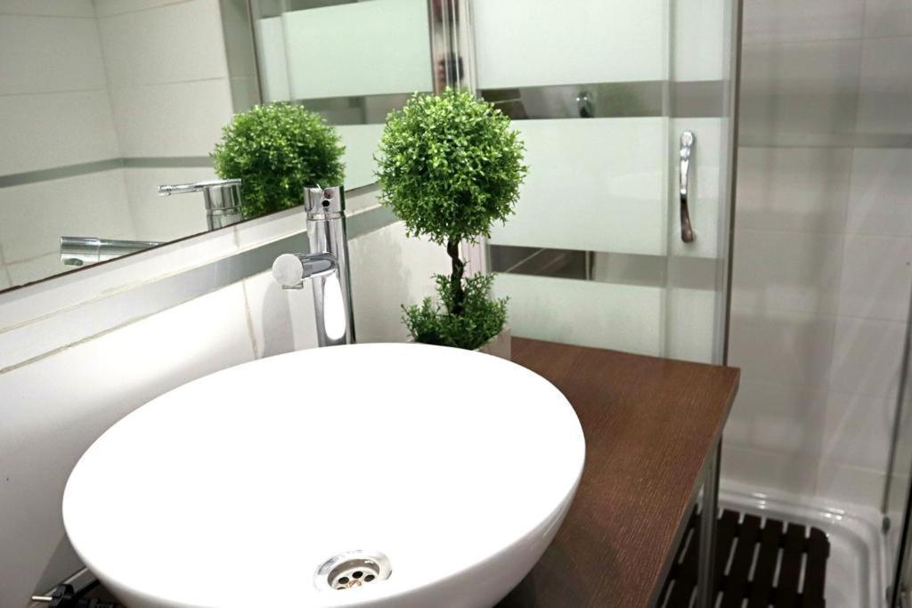 Apartment Amazing Location, Full Equiped Center! Bajo B Malaga