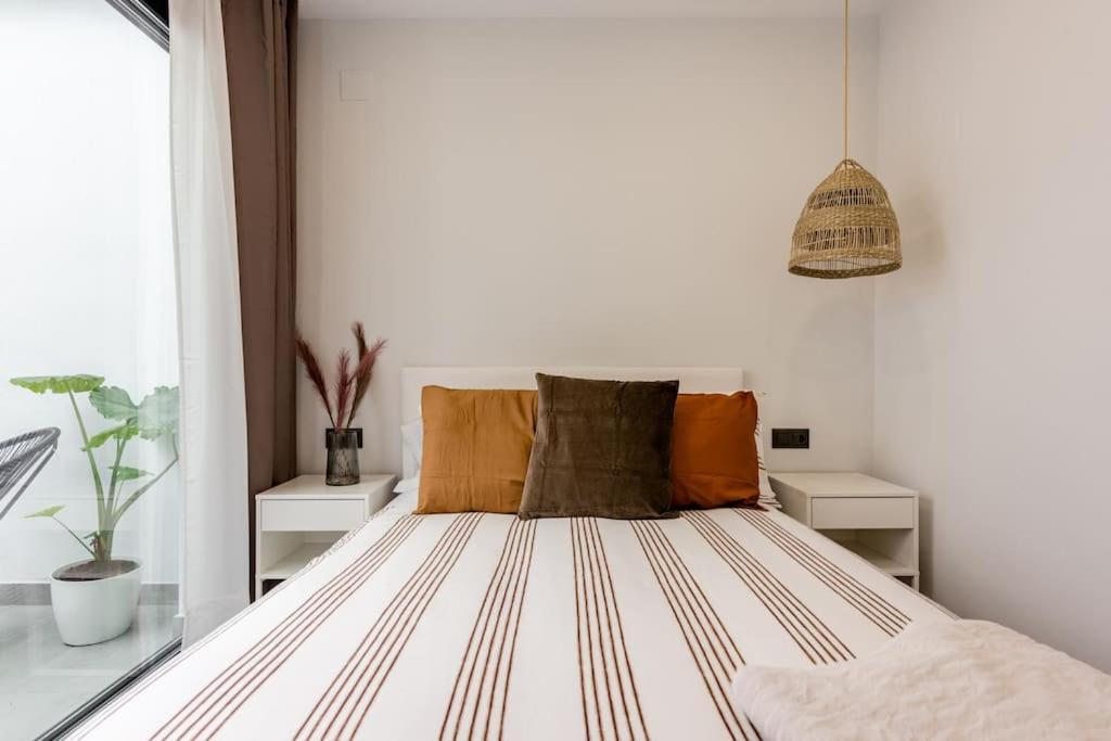 Rent4 *