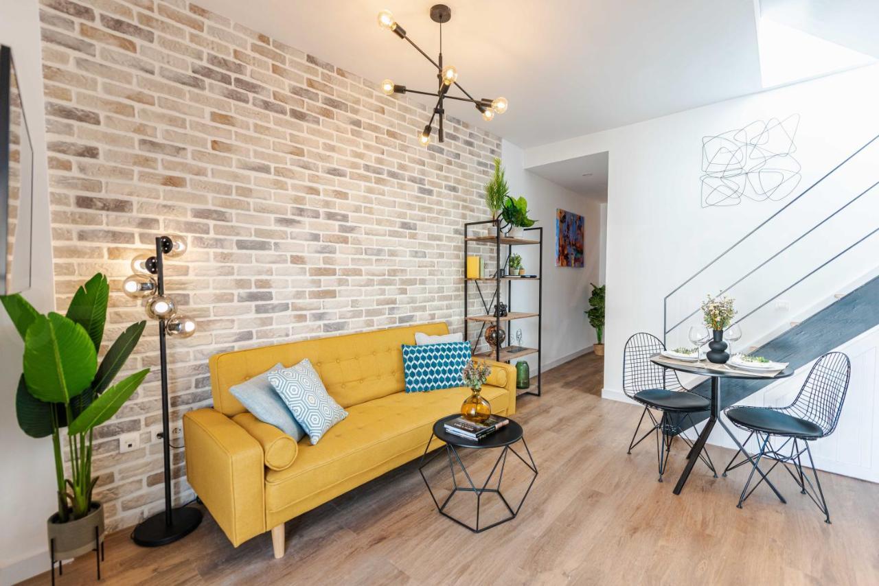 Penthouse With Private Jacuzzi & Rooftop - Center Apartamento