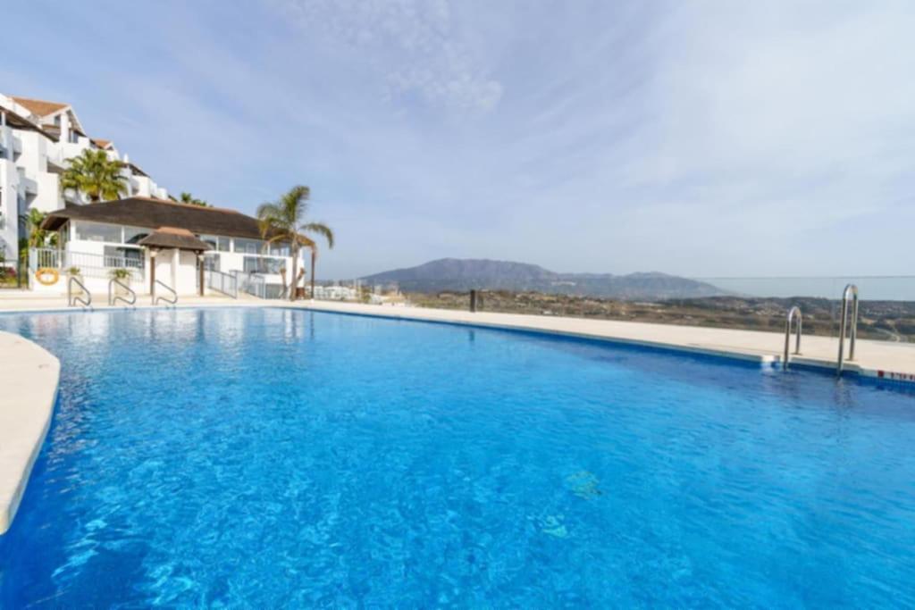 Apartamento Cortijos - Golf&sea - Ct 130 Málaga
