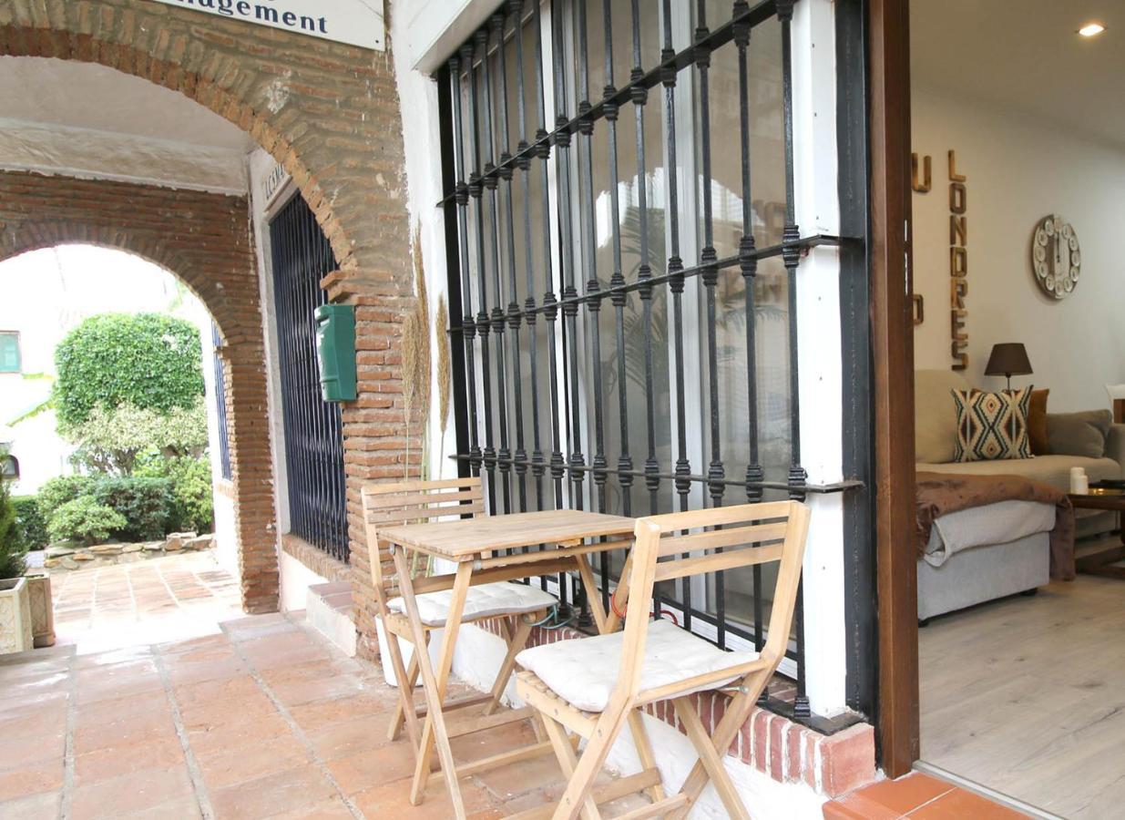 Apartamento Complejo La Cortijera - Apartamento De 2 Dormitorios Málaga