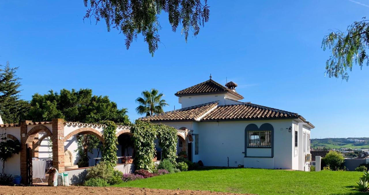 With A Big Garden And Heated Pool Málaga