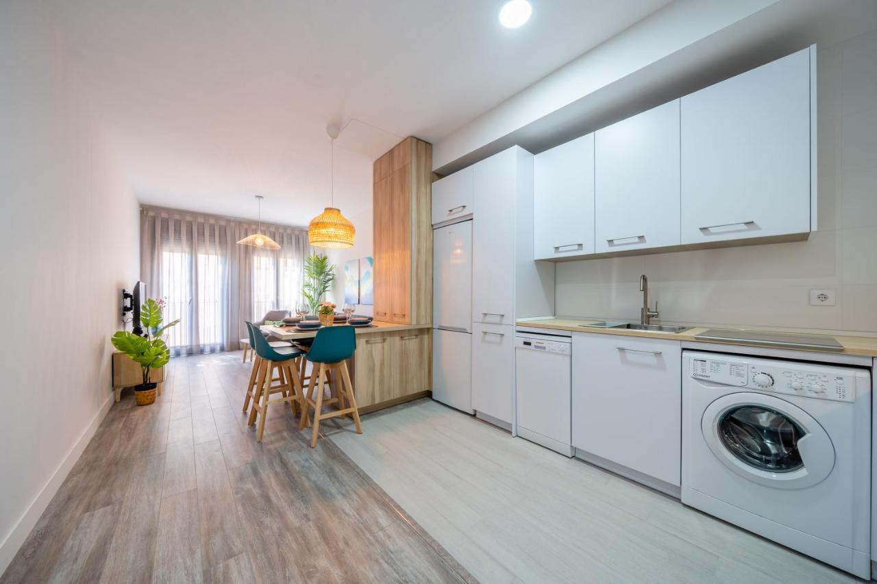 Appartement Centre Pool & Parking *