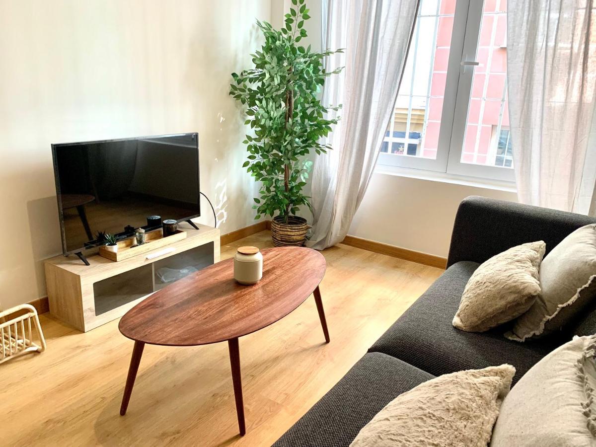 Homely Plaza Del Teatro Apartamento *