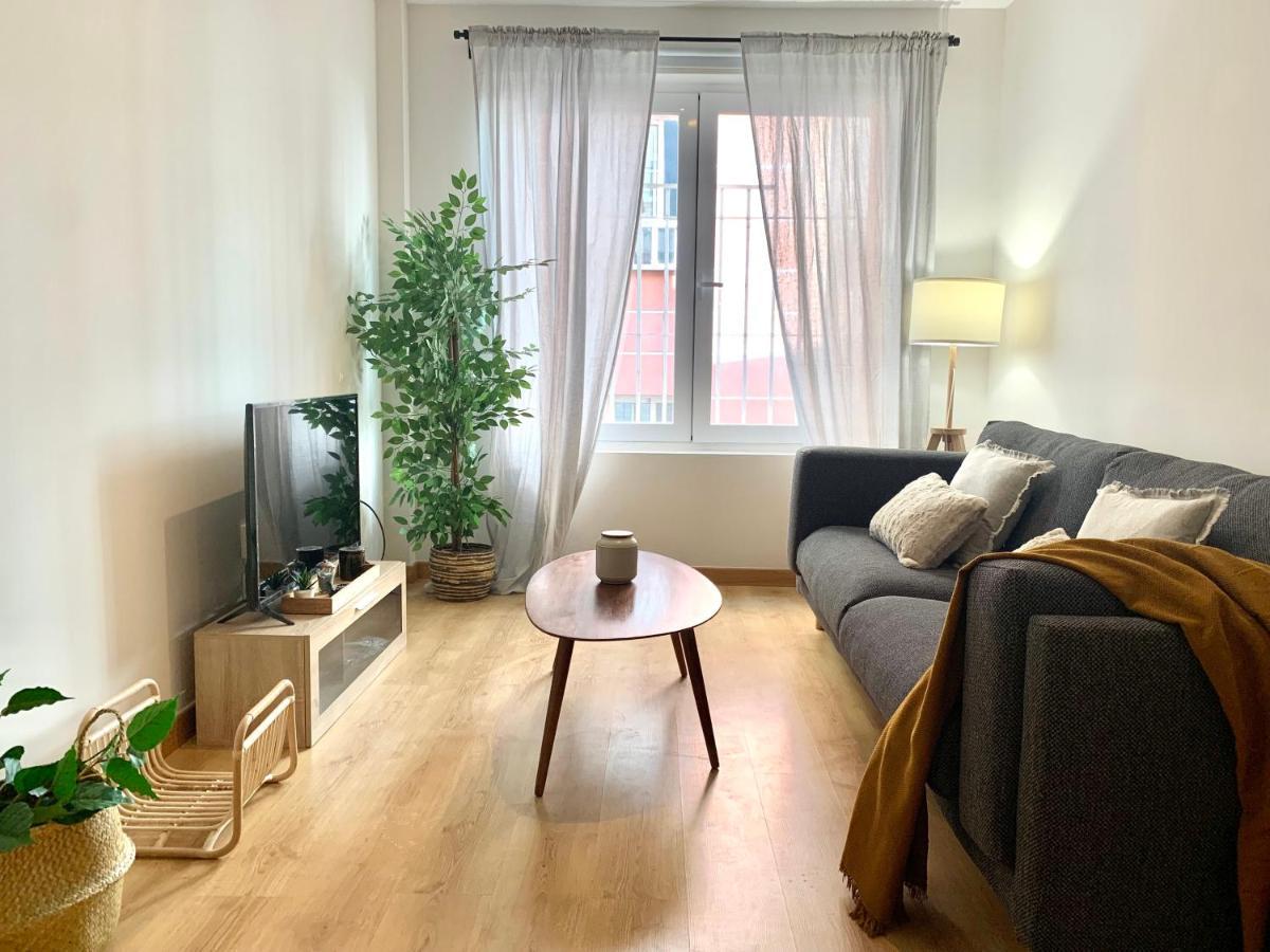 Homely Plaza Del Teatro Apartamento *