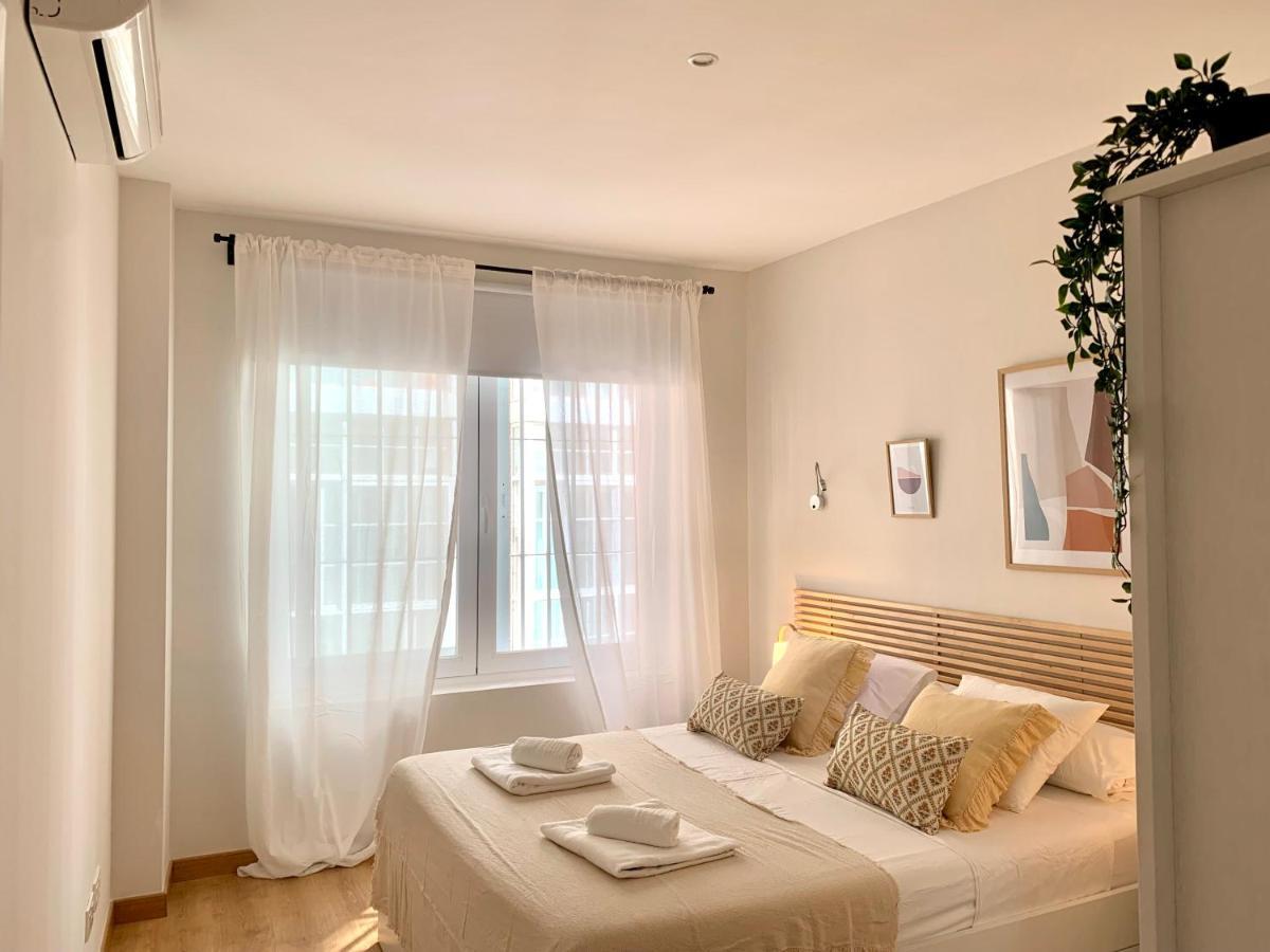 Homely Plaza Del Teatro Apartamento *