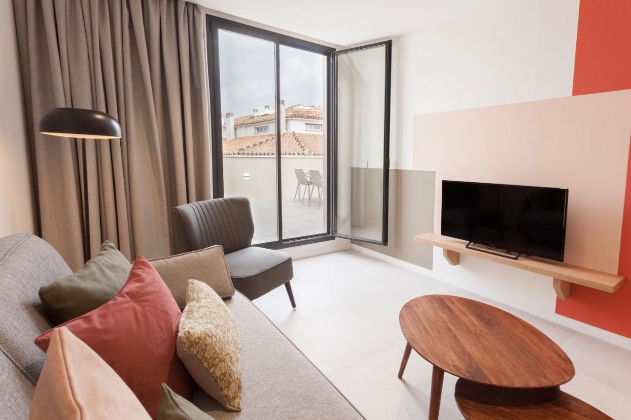 Premium - Calle Granada Malaga