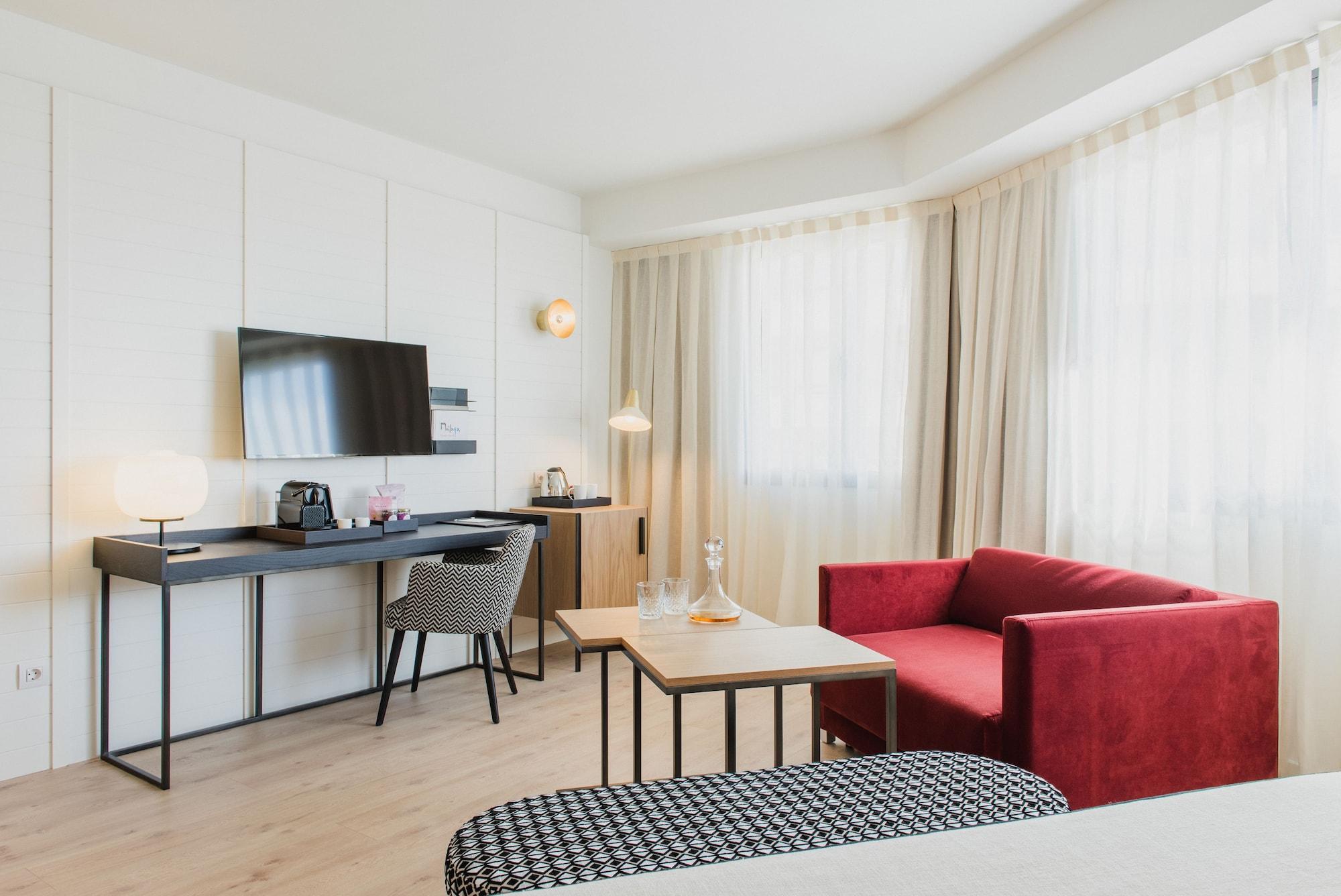 Hotel Molina Lario 4*