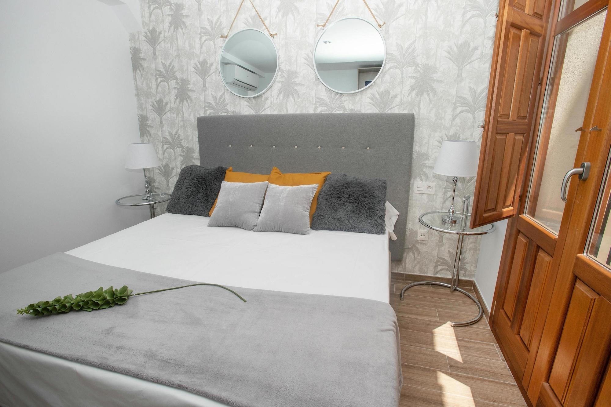 Feelathome Mártires Apartamento *