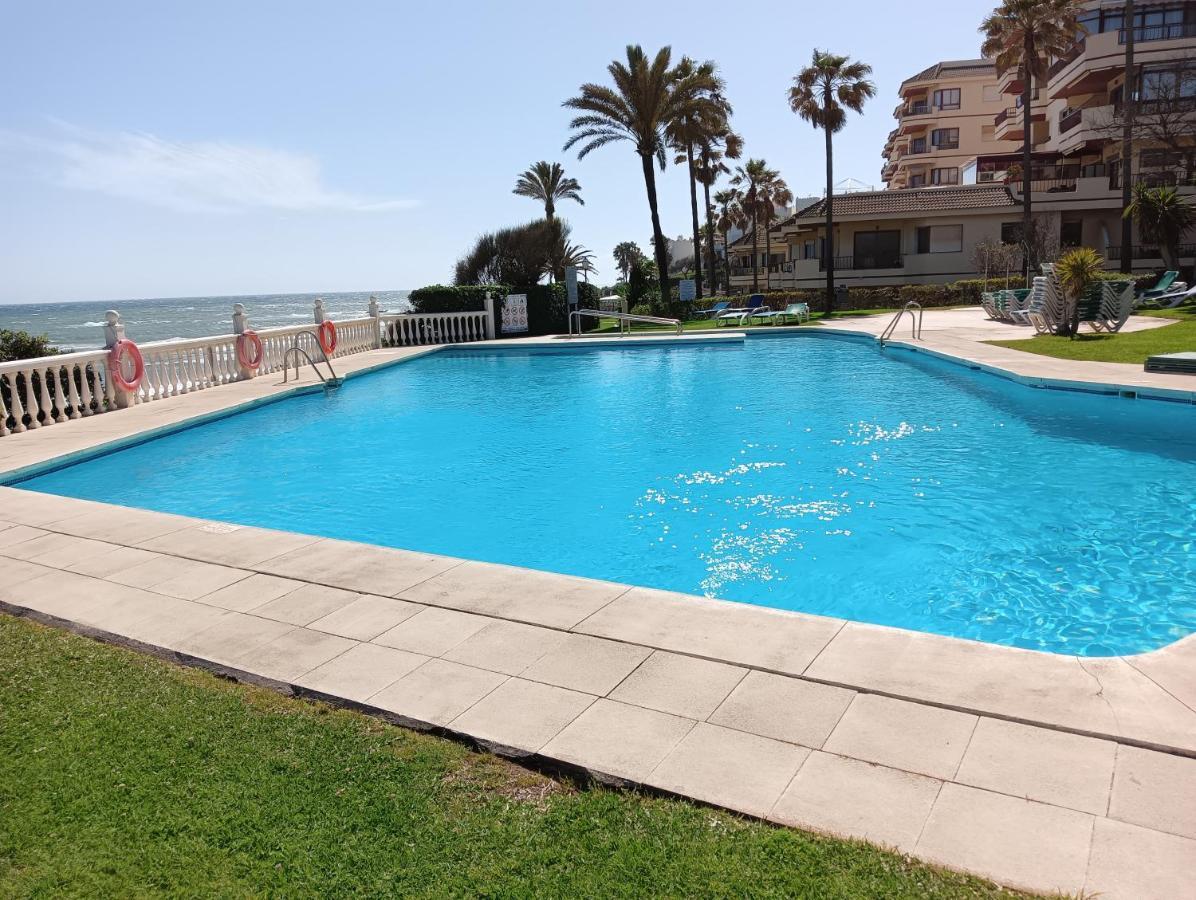 En Urb Primera Linea De Playa Lägenhet *