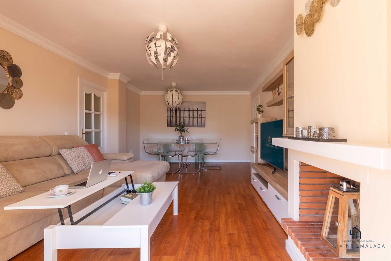 Living4Malaga Mountain Views Haven Lejlighed Málaga