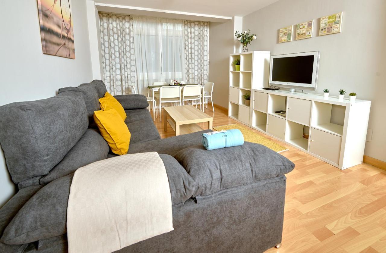 Holidays2malaga Salitre 3 Bedroom Up To 7 People High Speed Wifi * Málaga