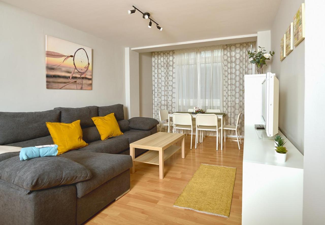 Holidays2malaga Salitre 3 Bedroom Up To 7 People High Speed Wifi * Málaga