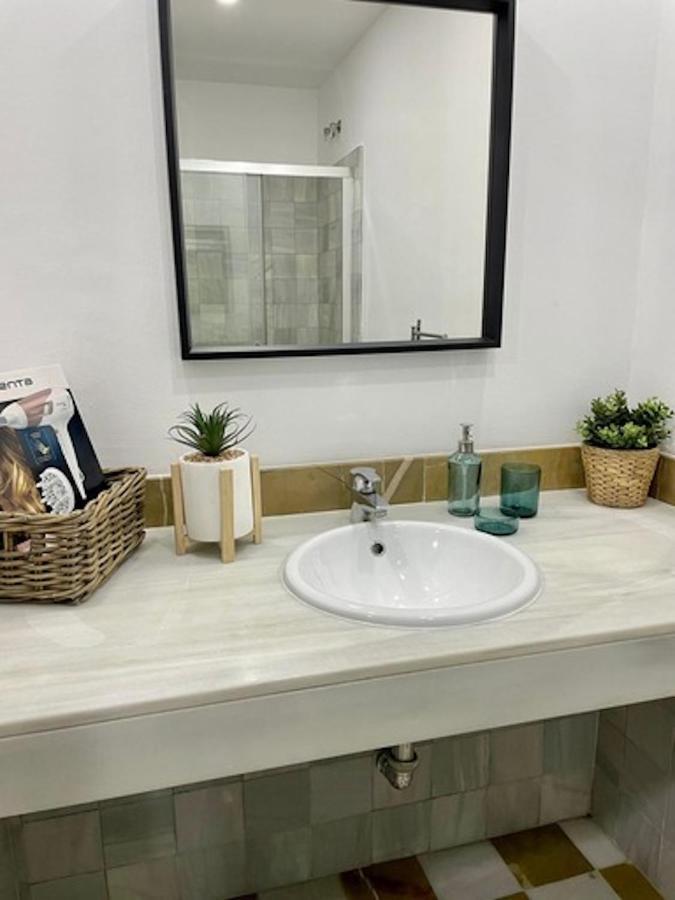 Holidays2malaga Jinetes Junto Casco Historico & Parking *