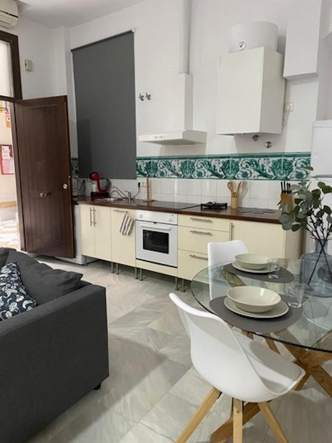 Holidays2malaga Jinetes Junto Casco Historico & Parking *