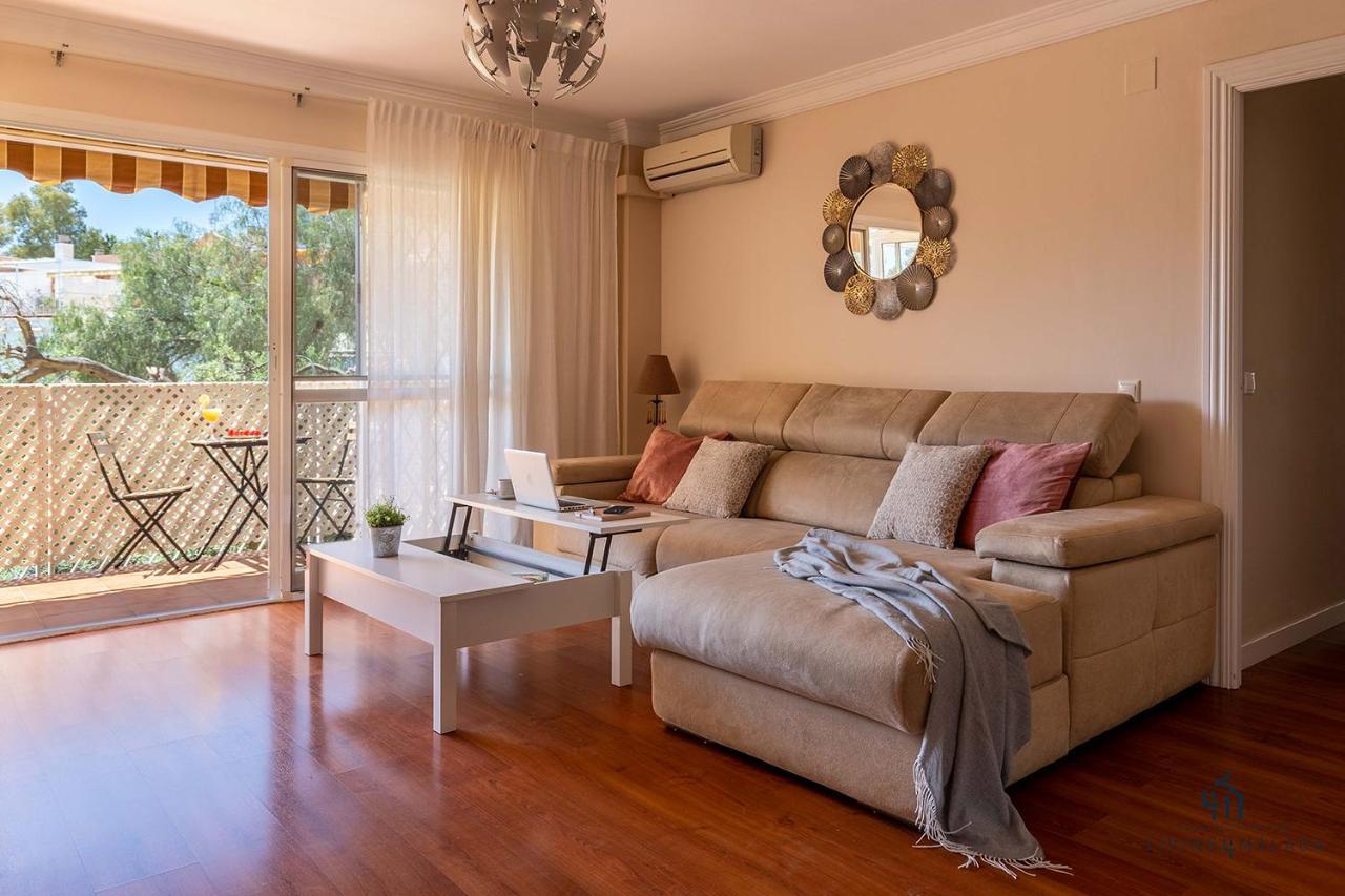 Living4Malaga Mountain Views Haven Lejlighed *