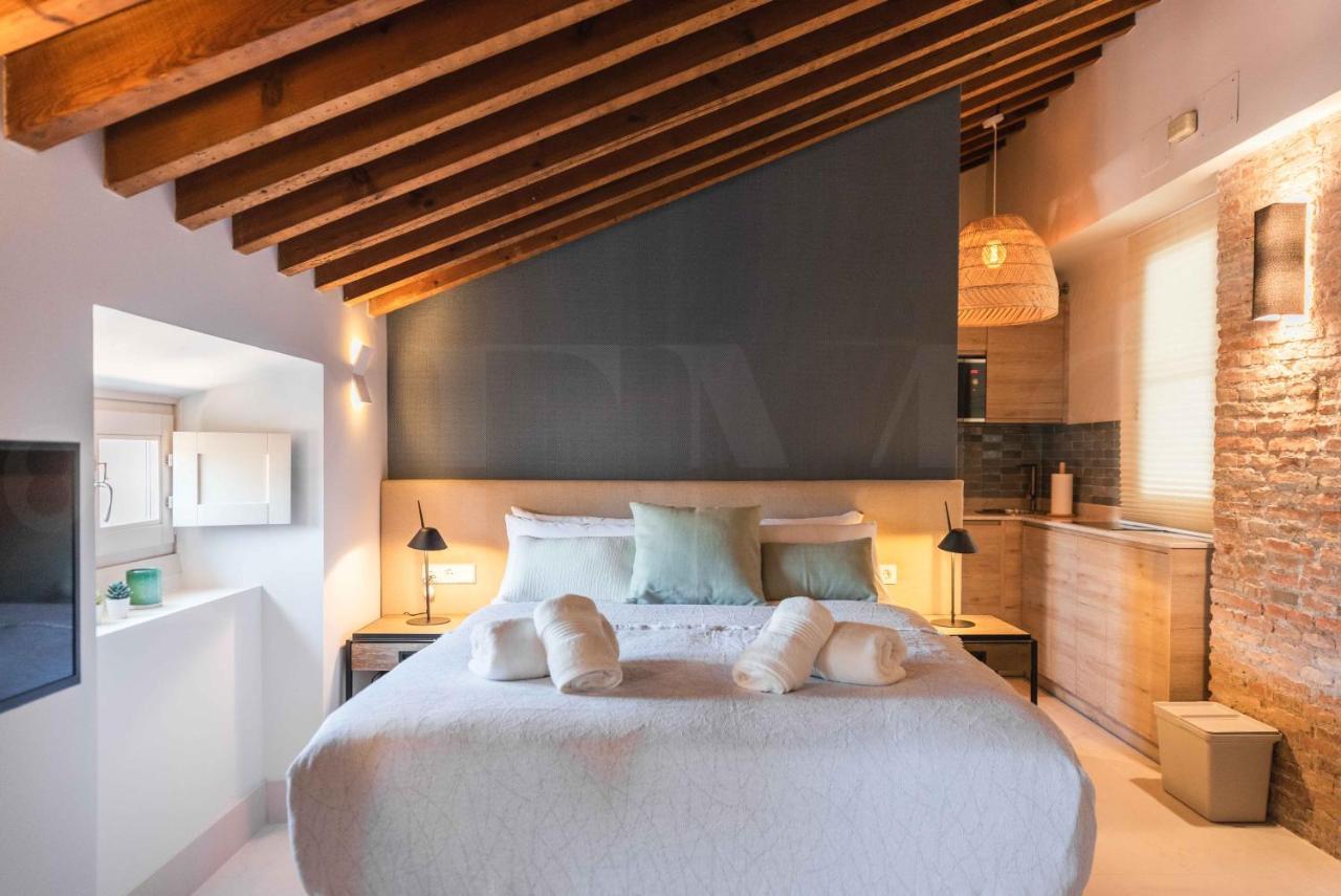 Apartamento Superb Mediterranean Attic In The Heart Of By Rems Málaga
