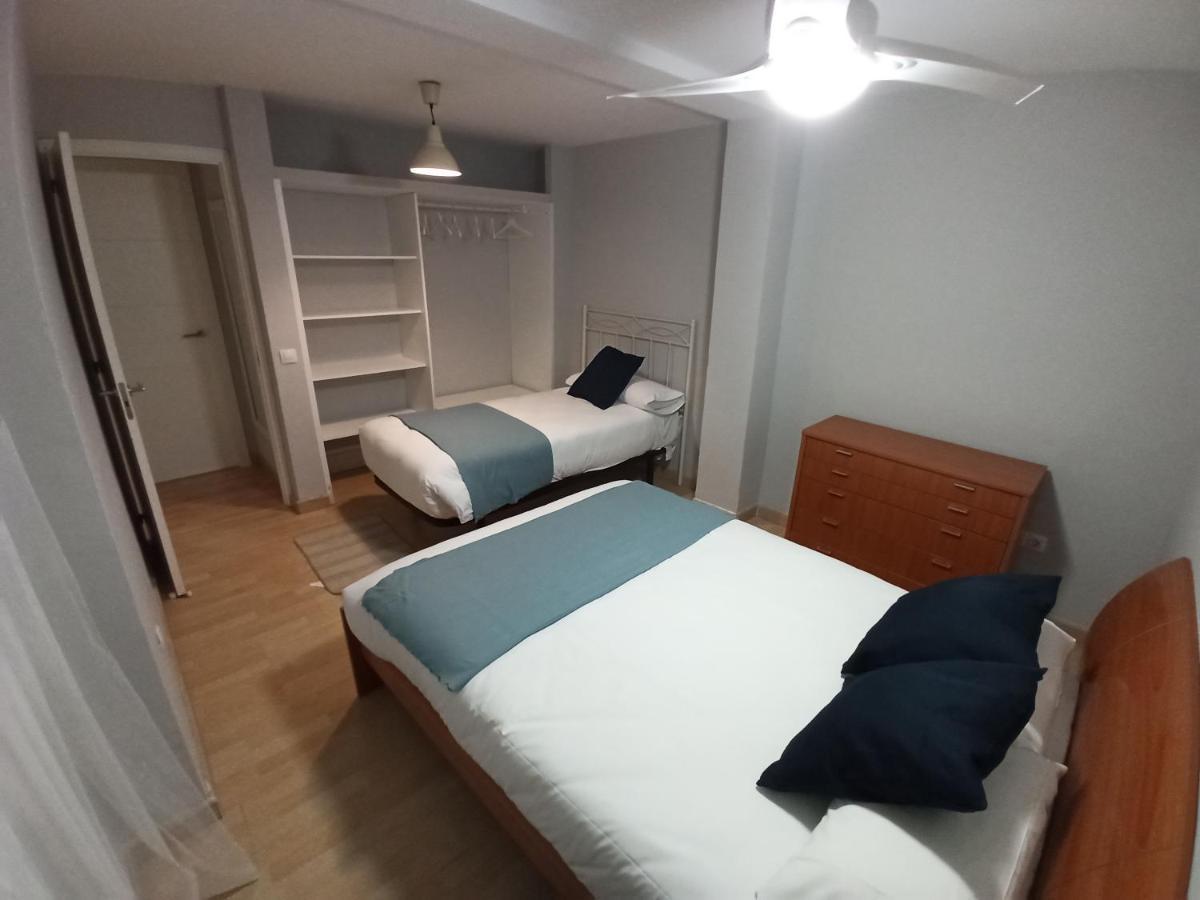 Holidays2malaga Salitre 3 Bedroom Up To 7 People High Speed Wifi *