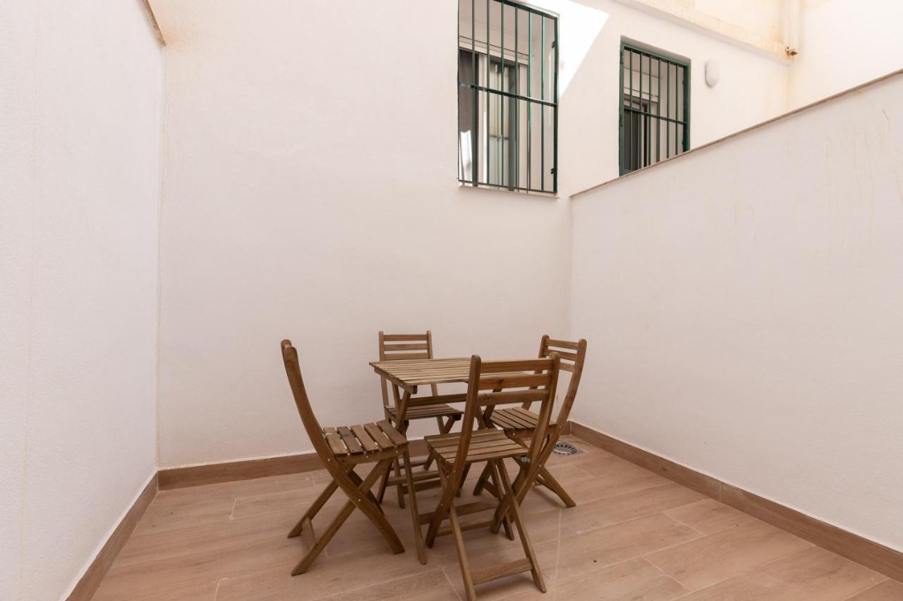 Fun Building By Homeabout Apartamento Málaga