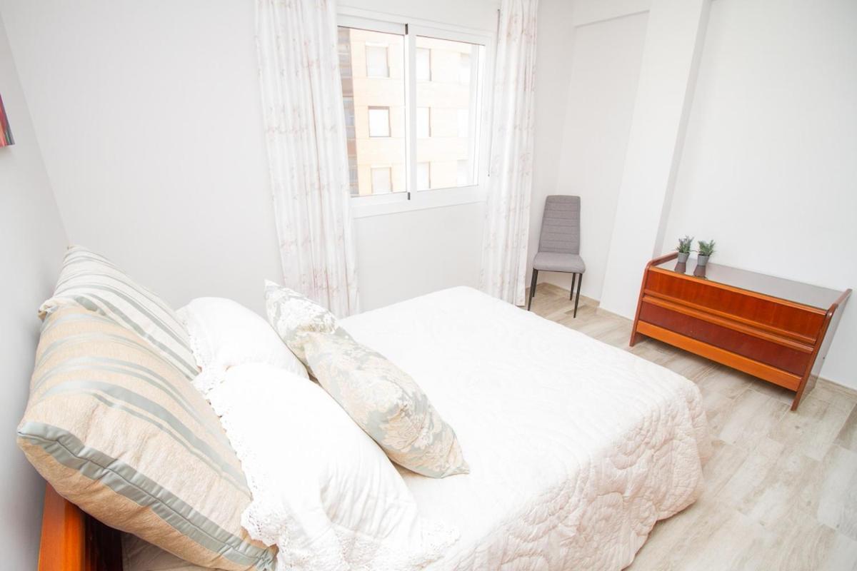Apartment C70 - Classy 4 Bedrooms Malaga
