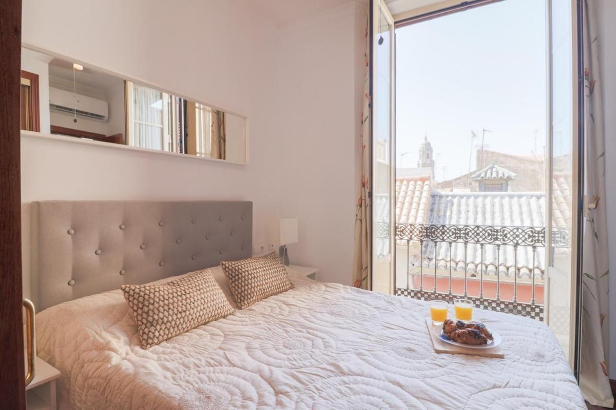 Apartment C61 - Brand New One Bedroom Cathedral Views *