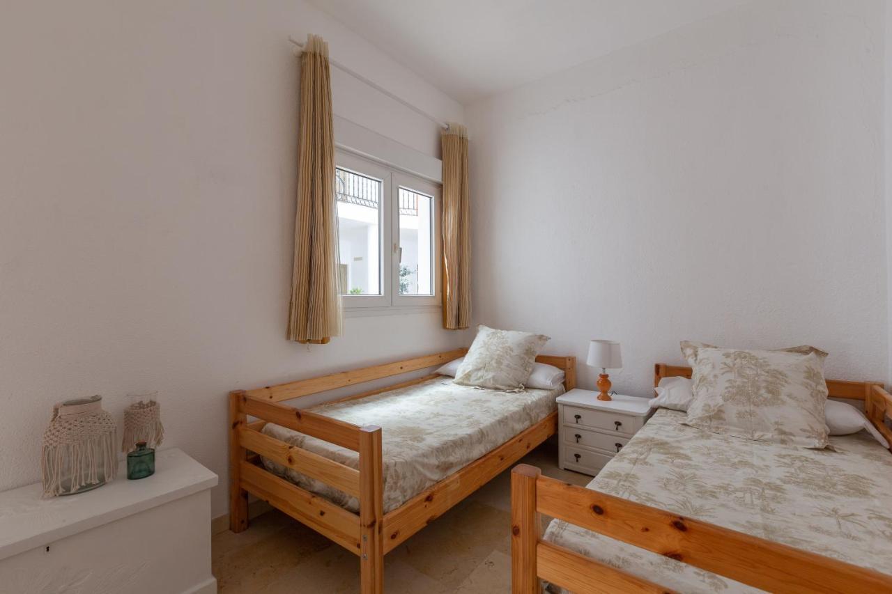 With Two Bedrooms And A Patio * Malaga