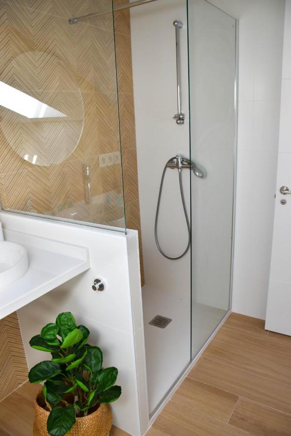 Apartamento Holidays2malaga Trinidad Renovated 1 Bedroom Penthouse Close To Center Málaga