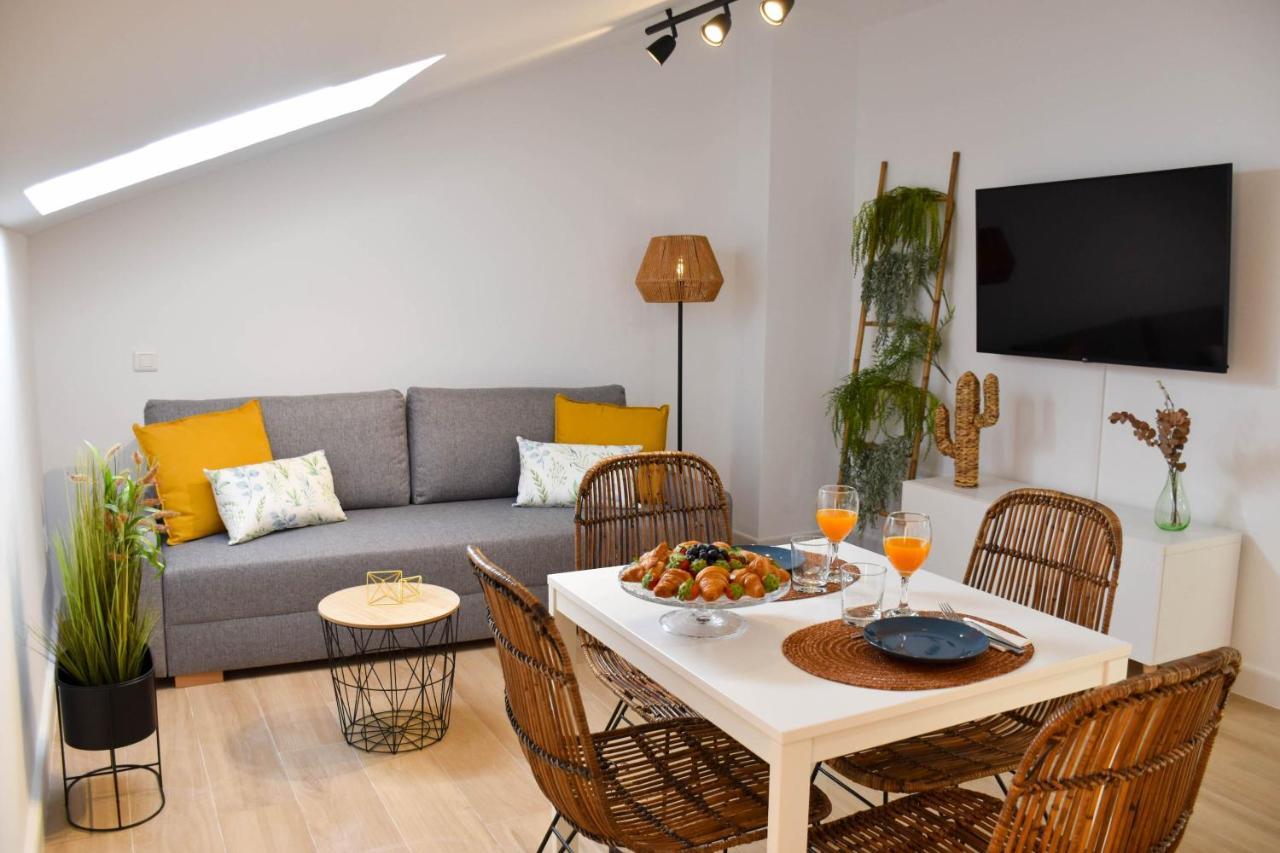 Holidays2malaga Trinidad Renovated 1 Bedroom Penthouse Close To Center * Málaga