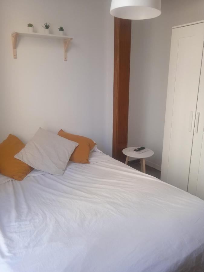 Fantastic Bedroom The Center City Homestay