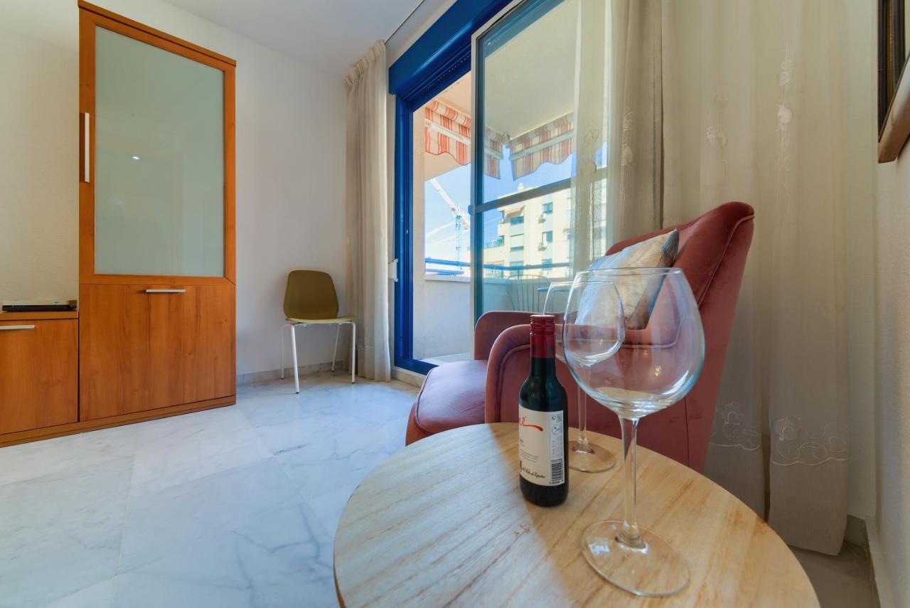 Lägenhet Holidays2malaga Ayala 450 Mts From & Terrace