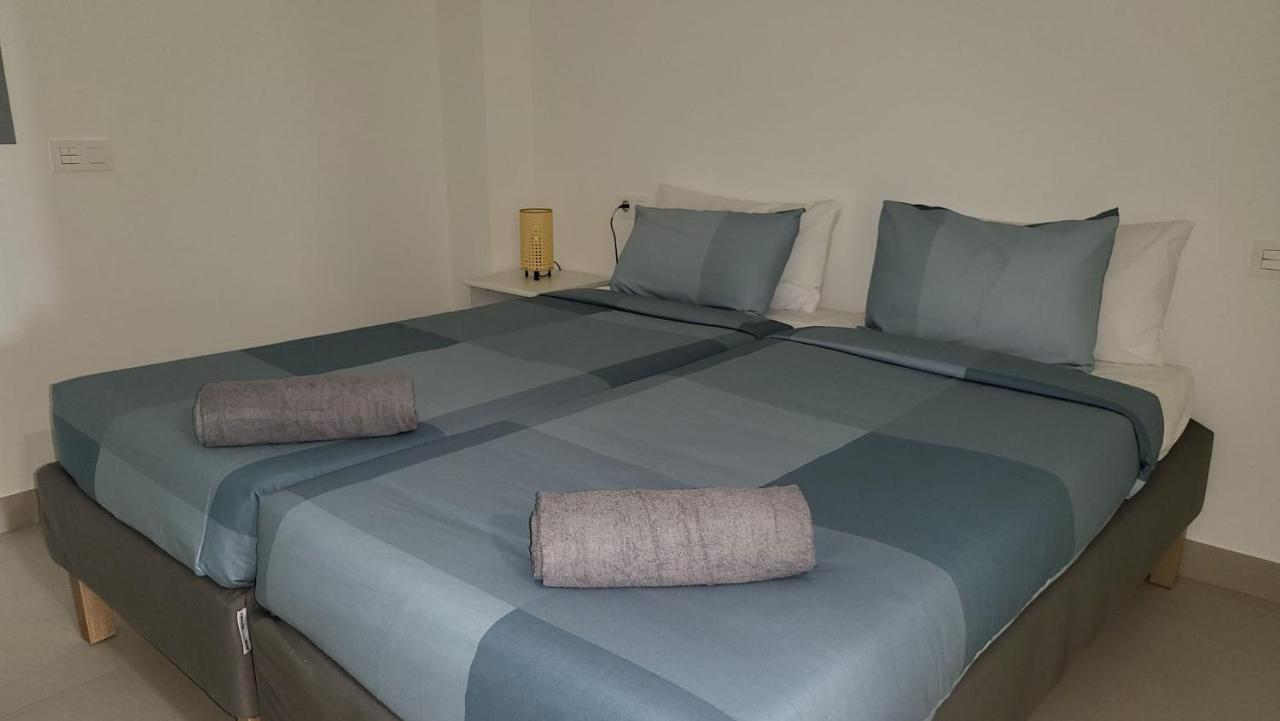 Lägenhet High End Large Ground Floor With Luxury Private Pool And Sea Views Málaga