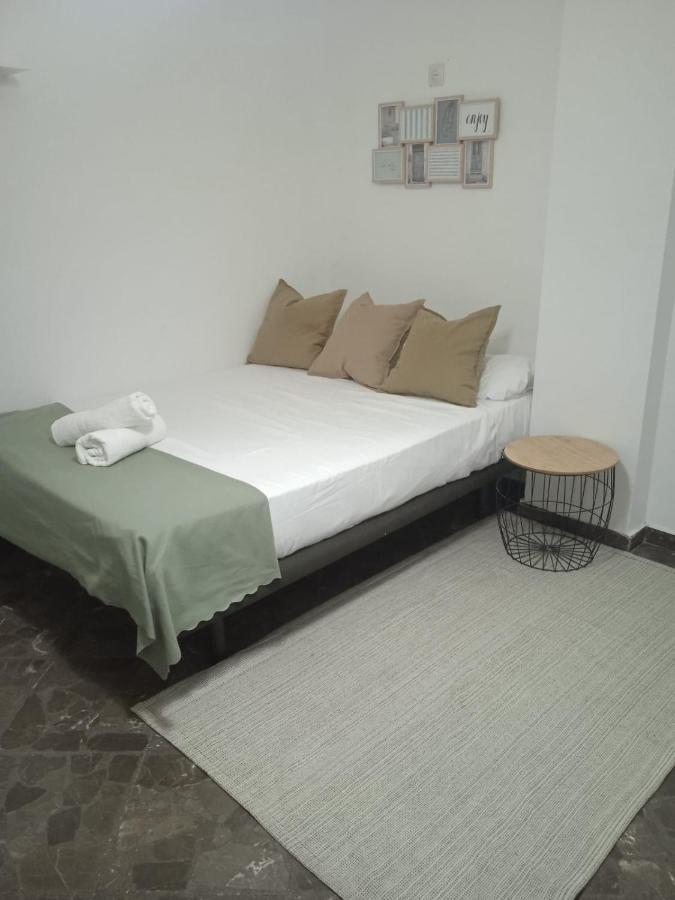 Fantastic Bedroom The Center City Homestay
