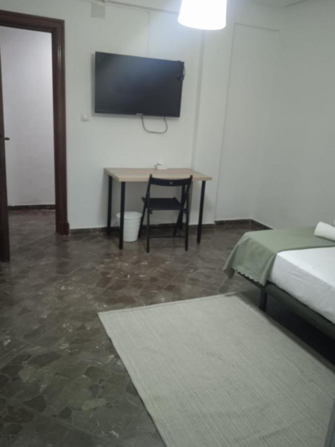Fantastic Bedroom The Center City Homestay