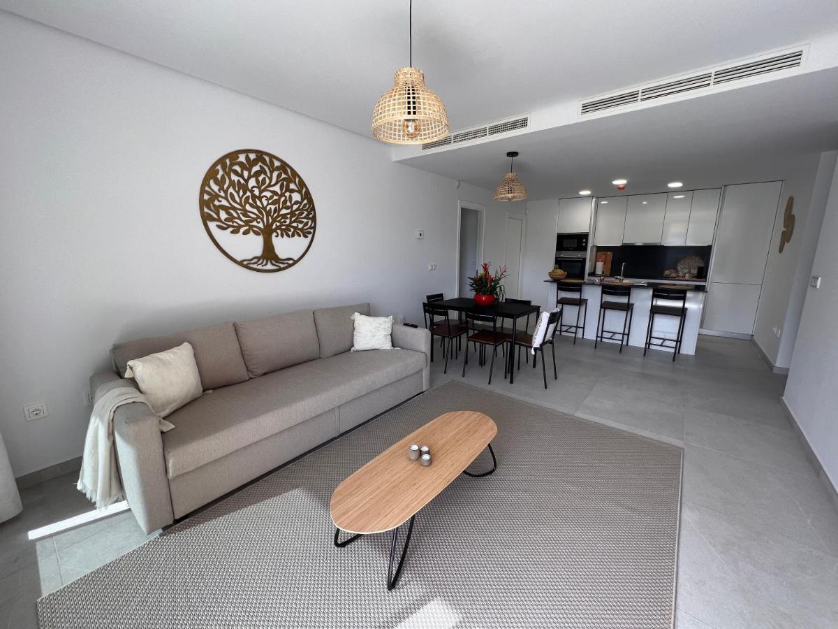 Lägenhet Tropical Penthouse With Big Roof Terrace