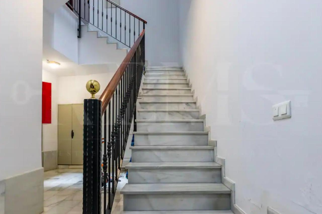 Holidays2malaga Capitan Renovated With Patio & Balconies In The Center Apartment *