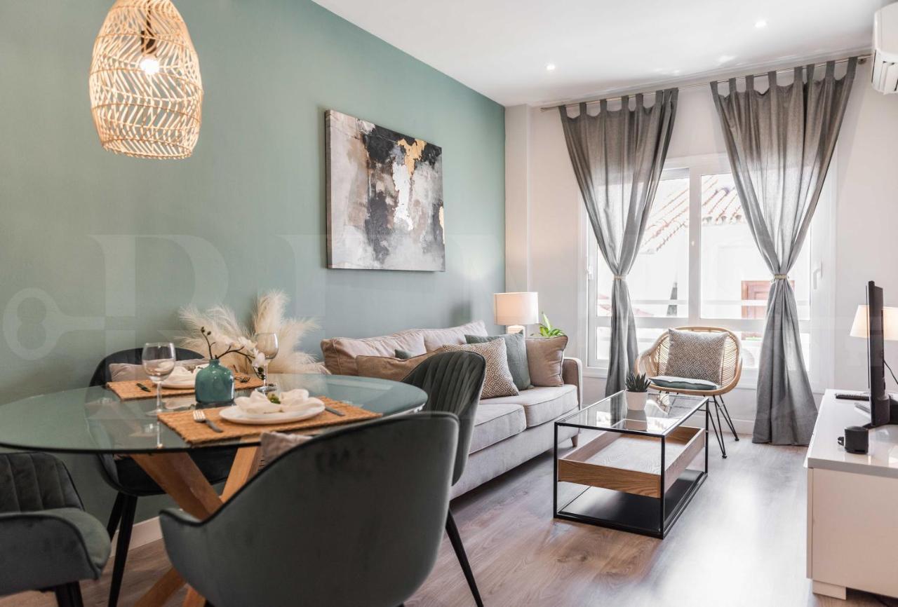 Sunny & Modern - Center By Rems *