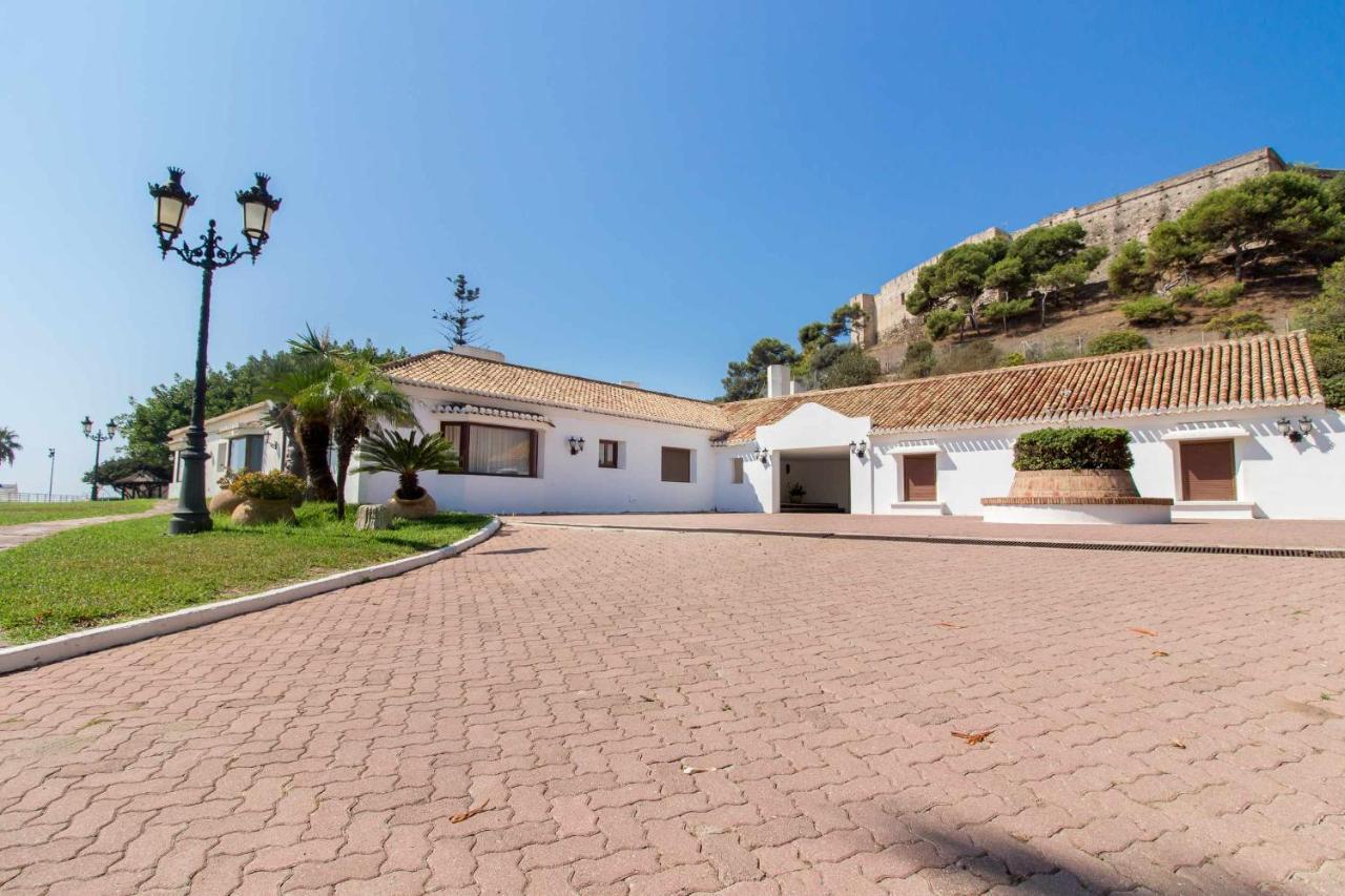 Castle House Luxury Beachfront * Málaga