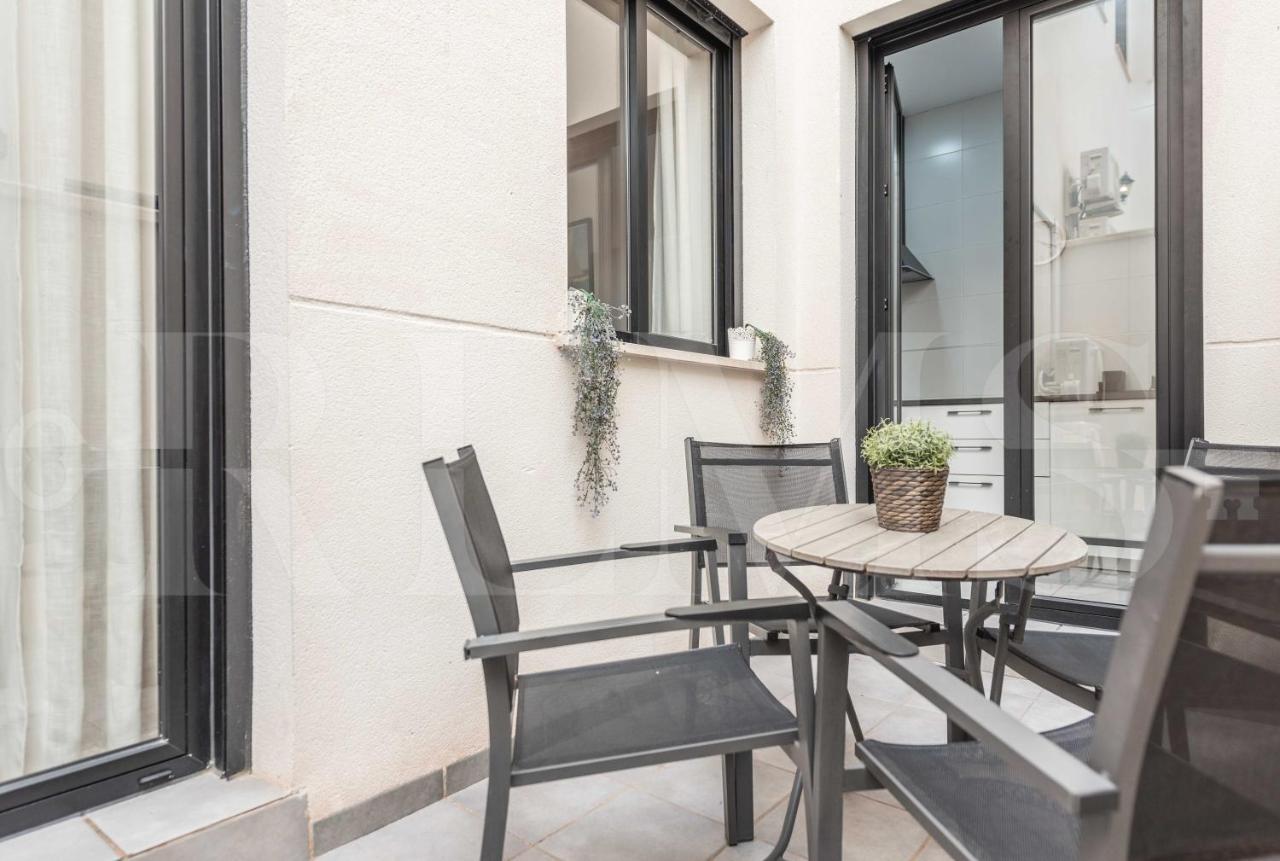 Apartamento 3br With Parking And Patio In The Center By Rems