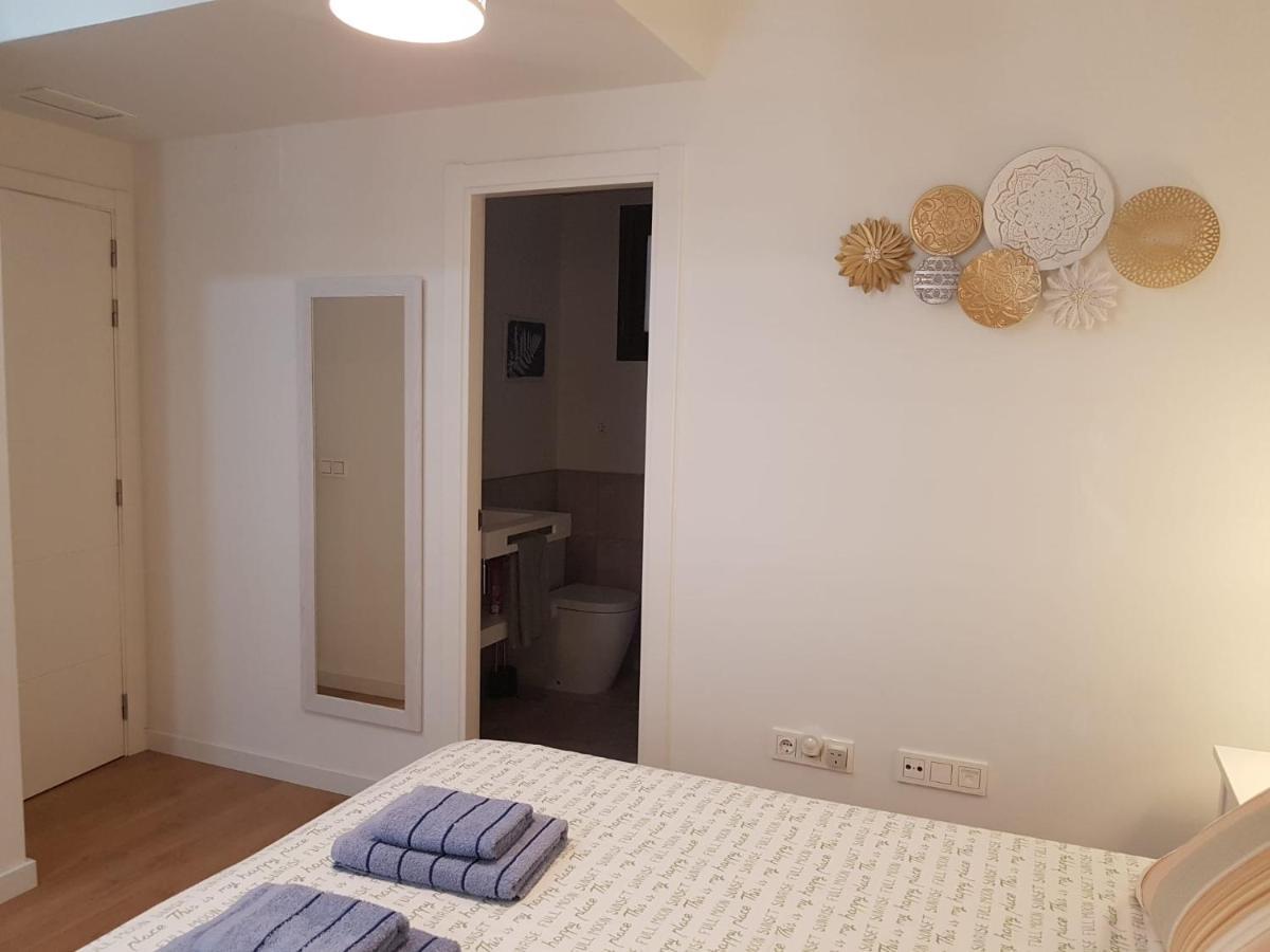 Apartamento Plaza Del Teatro Parking Free Málaga