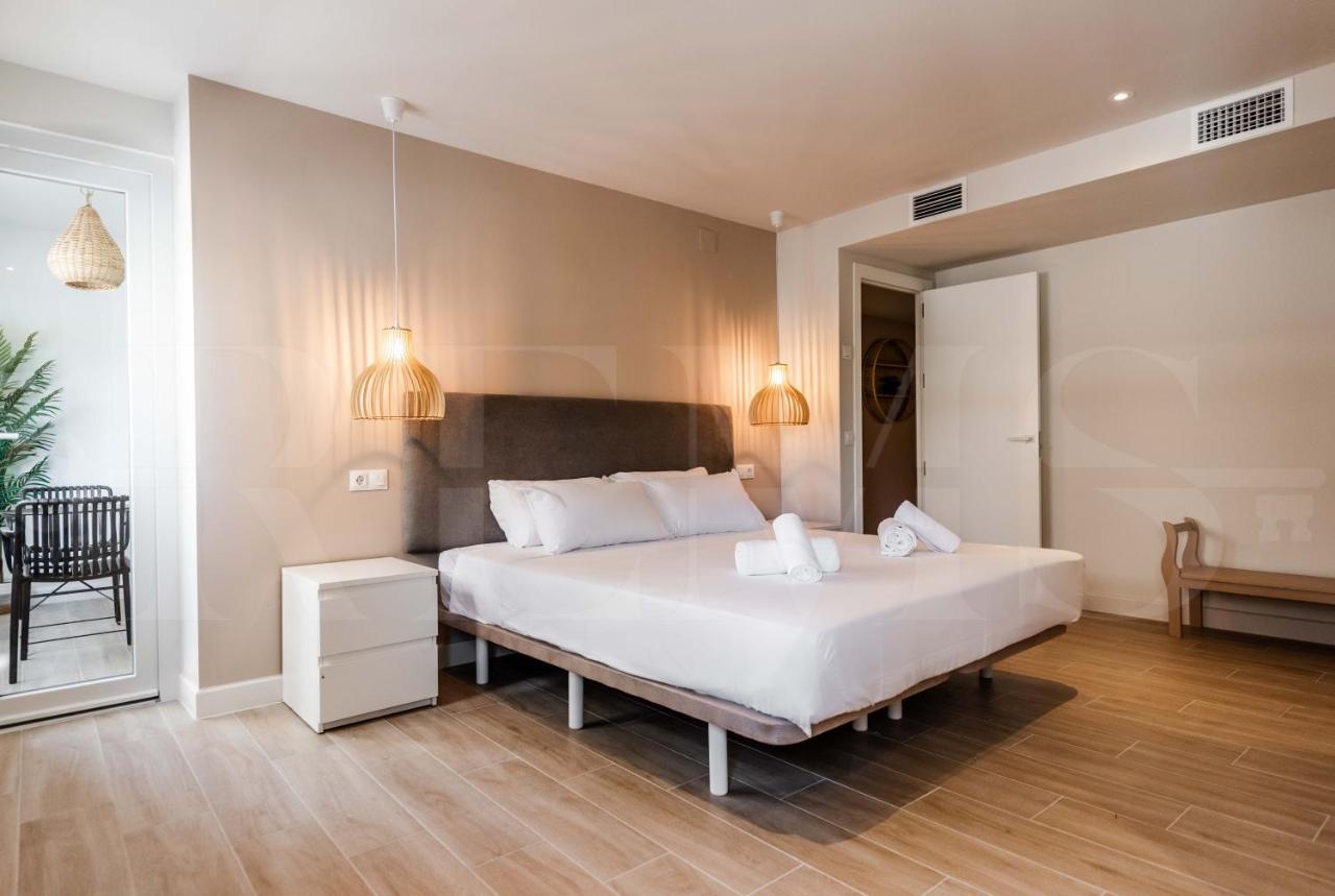Idyllic And Spacious With Parking - Center By Rems *