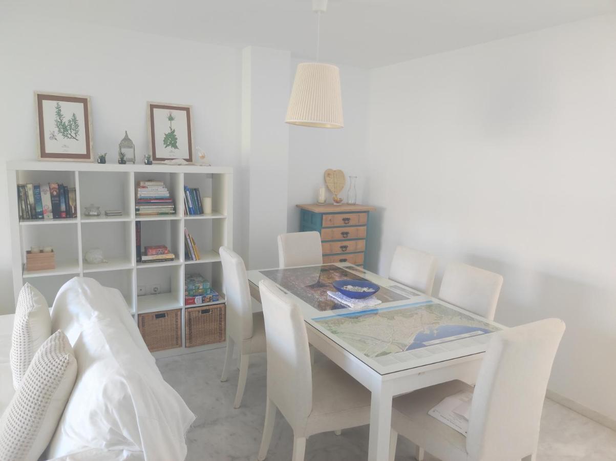 Luz Blanca-wifi-beach-parking Apartment *